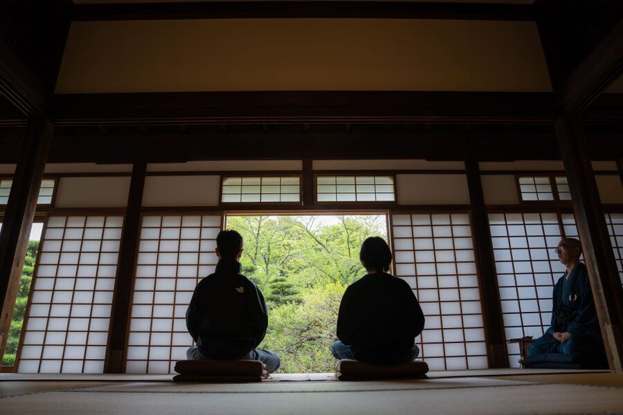 Kyoto: Zen Experience in a Hidden Temple - The garden time: 400 years of seasonal atmosphere
