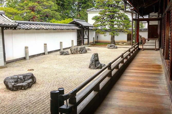 Kyoto: Zen Garden, Zen Mind (Private) - Weather, mood, and temple etiquette (small things that make or break it)