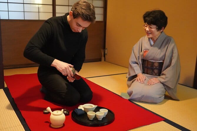 Let's make Japanese accessories with Mizuhiki - Matcha and sweets: the small break that makes the knotwork feel easier