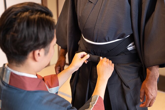 Men's Kimono Lesson and Shopping in Kyoto - What to expect during your 2-hour session