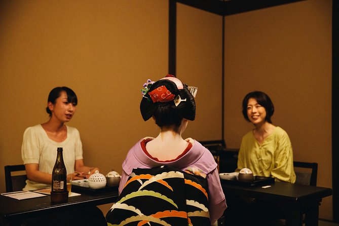 Mesmerizing Dinner with Maiko & Geisha - Key Points to Know Before You Go