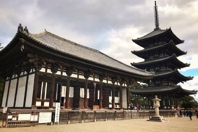 Nara Todaiji Kasuga Taisha Private Full Day Tour From Kyoto - Gyoki Statue With Fountain: A Quick Sense of Place