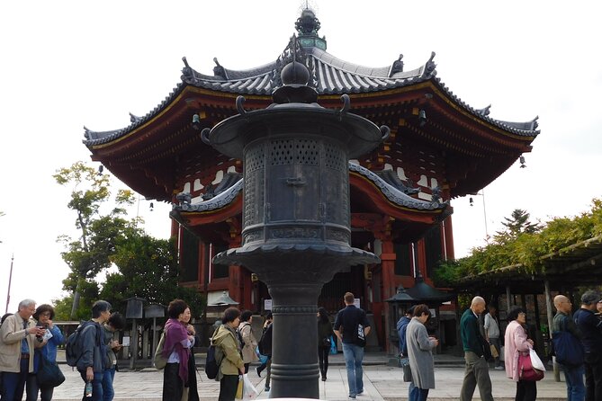 Nara Todaiji Kasuga Taisha Private Full Day Tour From Kyoto - Kasuga Taisha Lanterns and the Naramachi Stroll