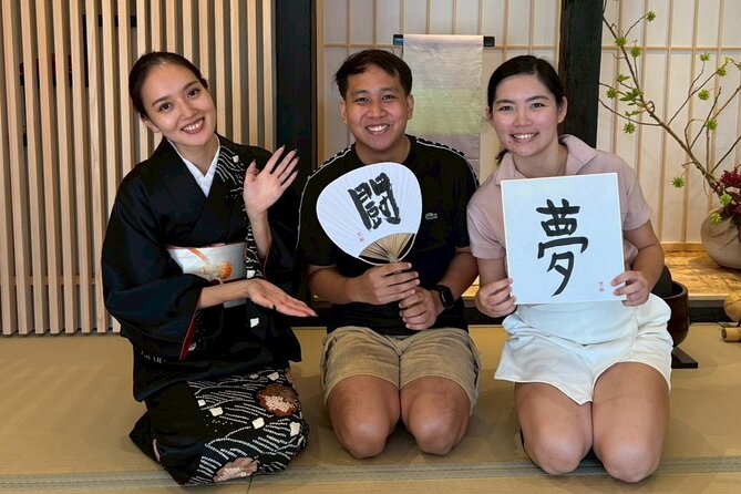 【OKADA】Kyoto Japanese calligraphy experience (shodo) - What you’ll write: kanji, brush control, and the shikishi keepsake