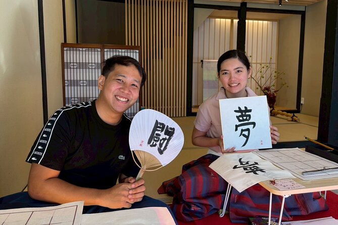 【OKADA】Kyoto Japanese calligraphy experience (shodo) - From classroom paper to take-home art