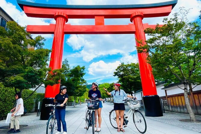 Pedal Adventure Kyoto E-Bike tour : True Kyoto Avoid the crowds - Small Group Size: Max 8 Riders Changes the Experience