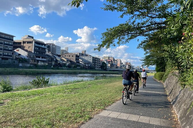 Pedal Adventure Kyoto E-Bike tour : True Kyoto Avoid the crowds - Meeting at Raku-chari Sanjo: Grab Your Helmet and Go