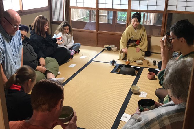 Private & Custom KYOTO Walking Tour - your Travel Companion - Nijo Castle and Eikando (Zenrinji): architecture and the autumn-minded vibe