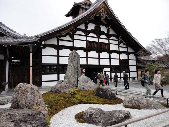 Private Customized 3 Full Days Tour Package: Discover Kyoto, Arashiyama and Nara - Key things that make this 3-day tour work