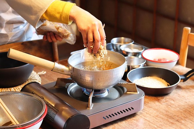 Private Kyoto Cooking Class with Aki in a Beautiful Wooden House - The lesson flow: how hands-on cooking and English guidance actually work