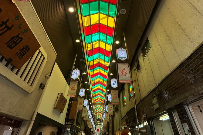 Private Nishiki Market Food & Sake Tour by Young Local Guides - Nishiki Market food tasting: how you actually eat like a local