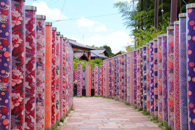 Private Tour to Monkey Park and Arashiyama Highlights - Arashiyama Bamboo Grove: The Walk That Changes With the Light