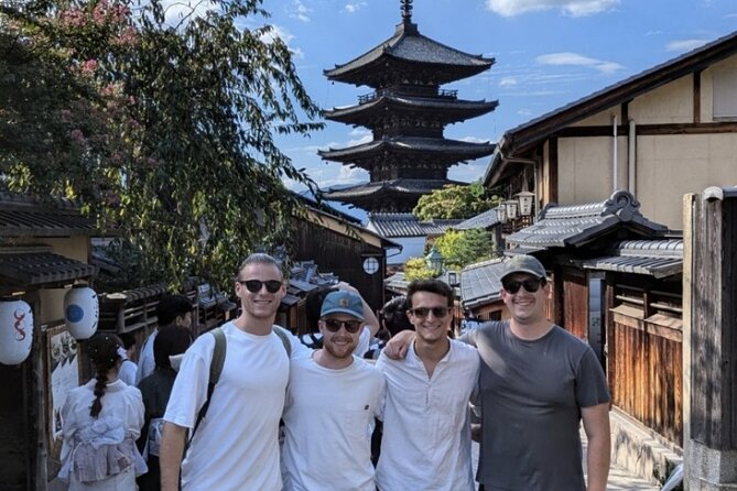 Private Walking Tour in Gion and Higashiyama - Maruyama Park: Quick Views, Seasonal Payoff