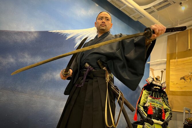 Samurai Training with Modern day Musashi in Kyoto - From Dōgi to Hakama: Getting Dressed and Settling In