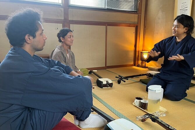 Shamisen Discovery in Kyoto 【Group】 - First Hour, Big Payoff: Why This Lesson Fits Kyoto So Well