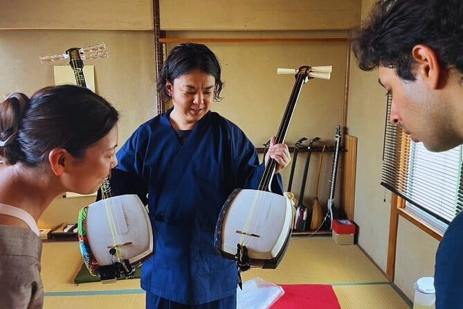Shamisen Discovery in Kyoto 【Group】 - Meeting Point and Getting Settled: What Happens Before You Play
