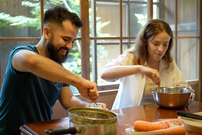 SHIRAKAWA Japanese Culture Experiences with private English staff - Knife sharpening at the whetstone shop: learn a skill you’ll feel every day