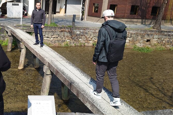 Start from Kyoto Station: Early Morning E-Bike Tour with Kyotoite - Small Group Size: Less Herding, More You-Can-Ask-That Energy