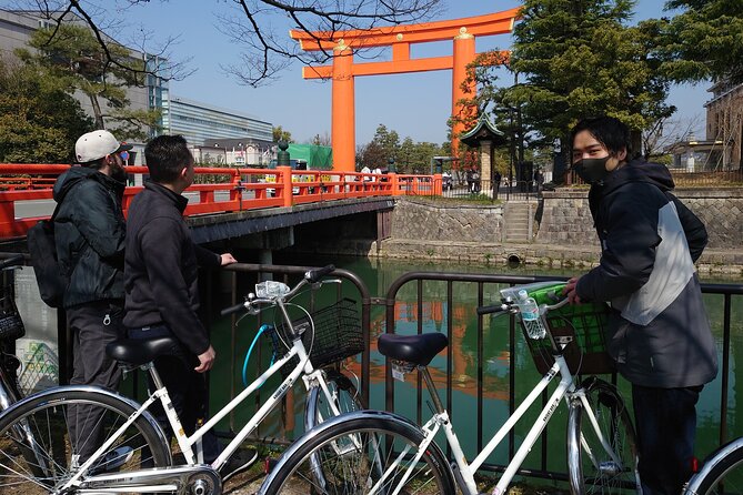 Start from Kyoto Station: Early Morning E-Bike Tour with Kyotoite - Sanjusangendo and the Gion-Area Backstreets Ride