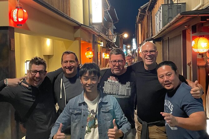 Takashi's local food adventure through Gion Kyoto tips of Ramen - Dinner with a local-food focus: ramen, katsu, izakaya, and guide-led ordering