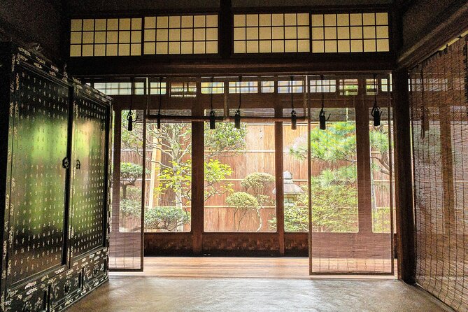 Tea ceremony and kimono experience at Kyoto, Tondaya - Group Size Reality: When a “Museum Visit” Feels Like a Crowd