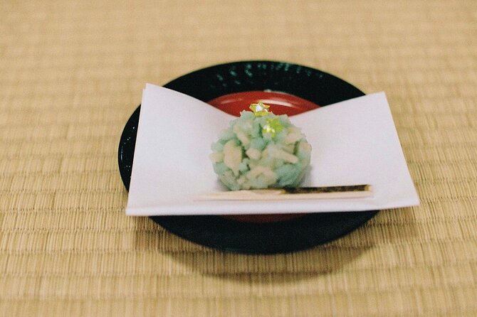 Tea ceremony by the tea master in Kyoto SHIUN AN - The Hands-On Part: Making Your Own Bowl (and Not Messing It Up)