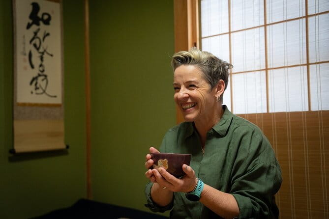 Tea Ceremony Experience in Kyoto - What happens during the 60-minute ceremony