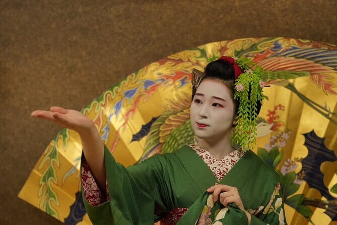 The Art of Geisha: Exclusive Show & Gion Walking Tour - Kyoto’s Gion: Why this neighborhood matters