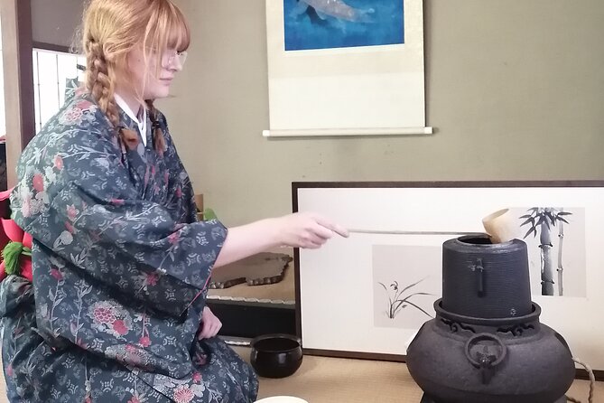 The Art of Mindful Living: Tea Ceremony in Kyoto - Garden photos, umbrella props, and the kimono option