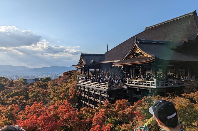 Tour in Kyoto with a Goverment Certified Tour Guide - FAQ