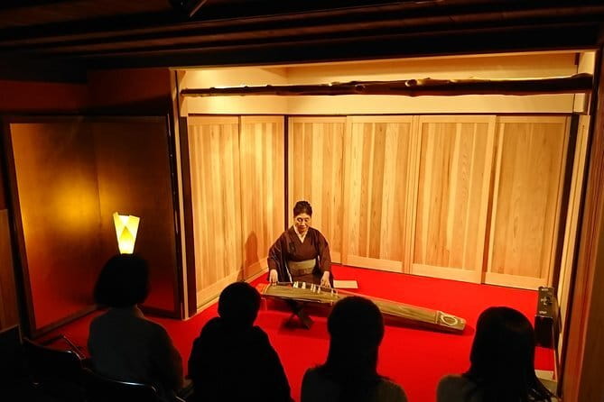 Traditional Concert in Public bath near Kyoto Station - Who this concert is best for