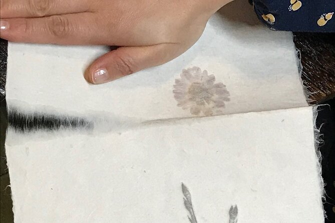 Traditional Japanese Washi Papermaking- Kyoto morning - Adding more time for more gifts (and why it can be worth it)