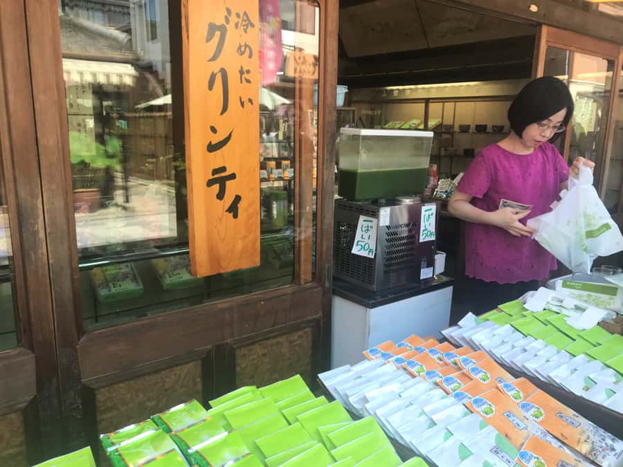 Uji: Green Tea Tour with Byodoin and Koshoji Temple Visits - Ujigami Shrine Purification: Shinto Basics That Actually Help